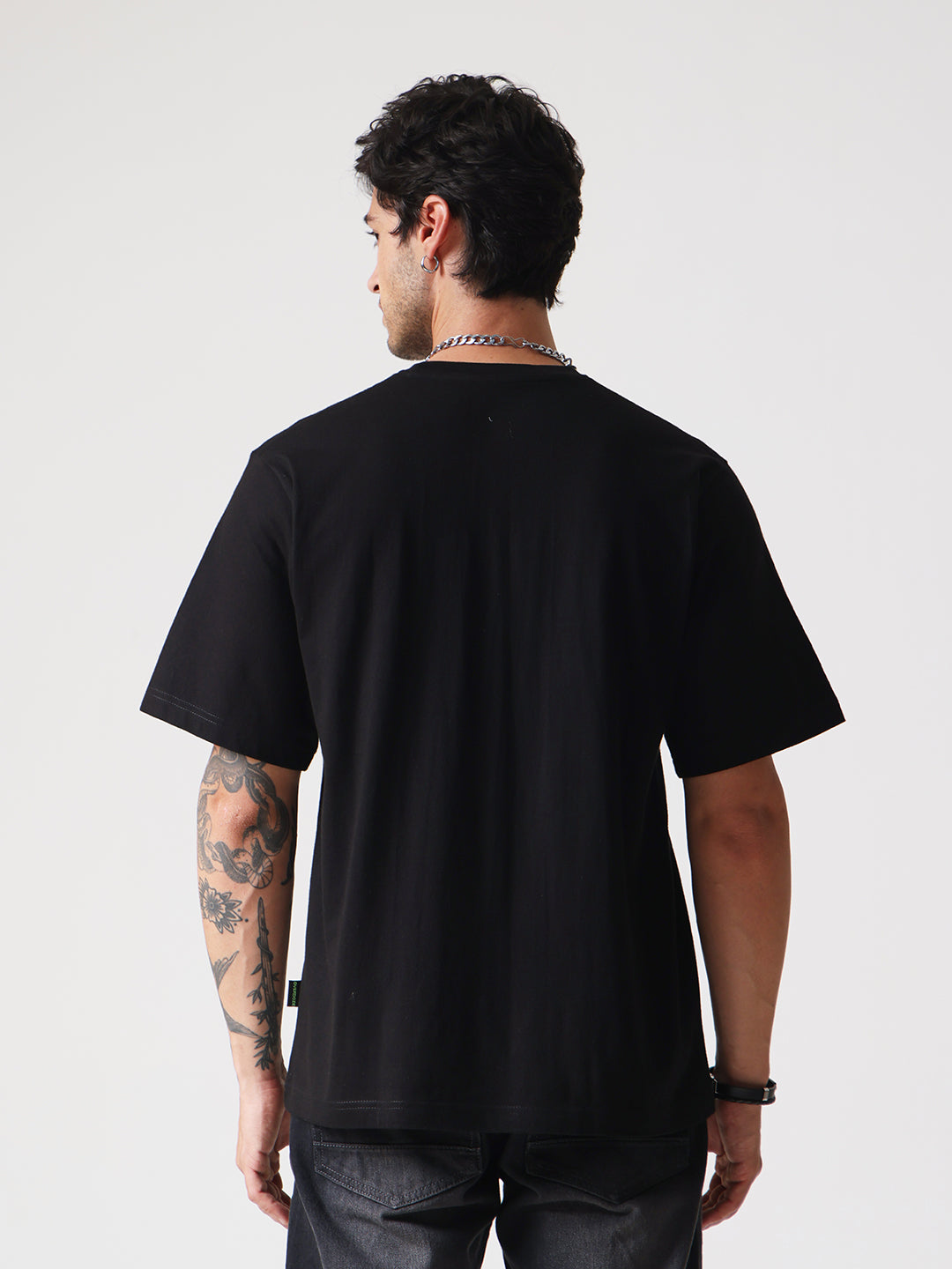 Black Signature White Logo Oversize Fit Cotton Unisex T-Shirt