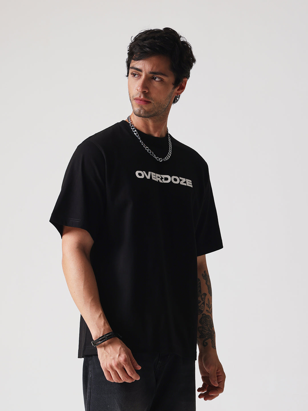 Black Signature White Logo Oversize Fit Cotton Unisex T-Shirt