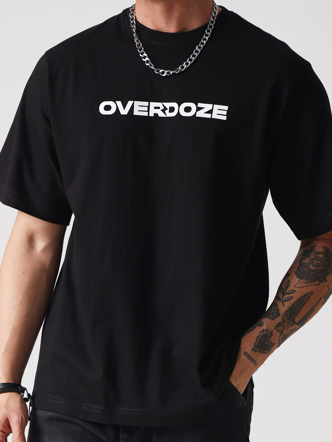 Black Signature White Logo Oversize Fit Cotton Unisex T-Shirt