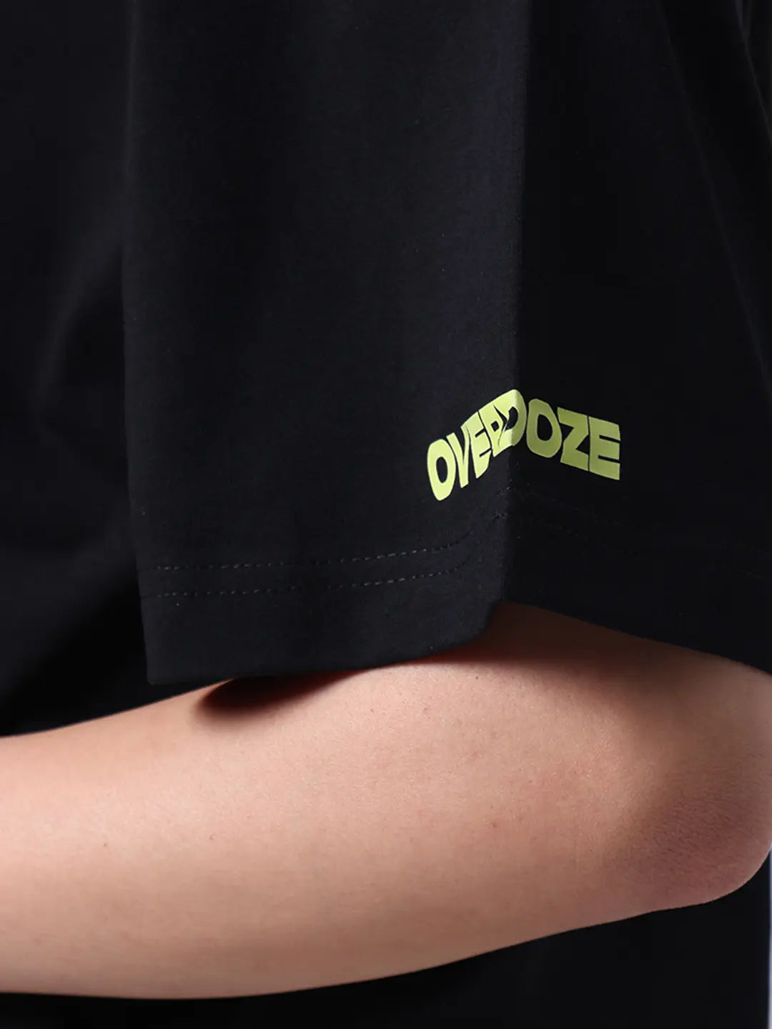 Black Premium Brand Logo Basic Boxy Fit Cotton Unisex T-Shirt